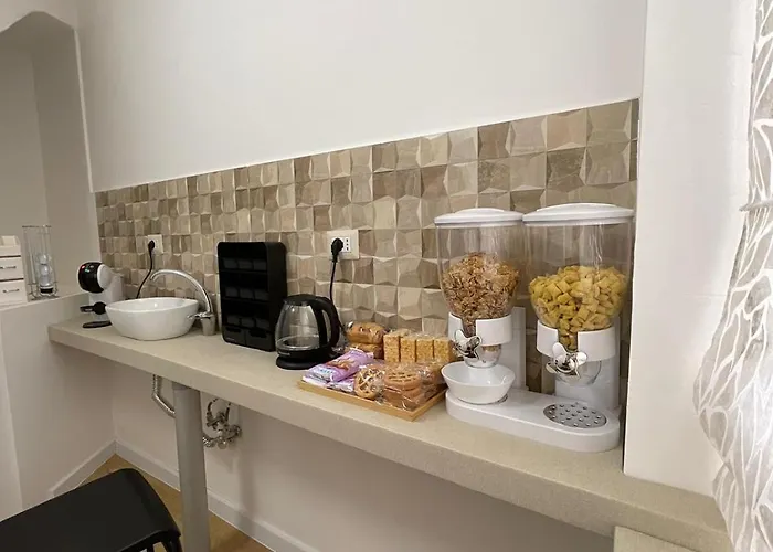 Elegante Matrimoniale Clemente House Centro ゲストハウス カターニア