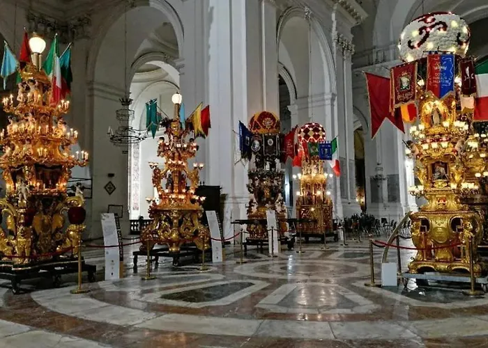 ゲストハウス Elegante Matrimoniale Clemente House Centro カターニア