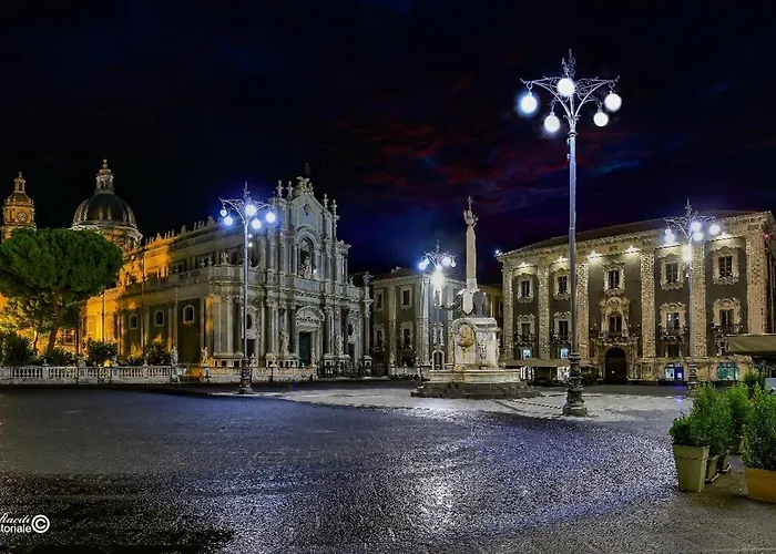 Elegante Matrimoniale Clemente House Centro カターニア