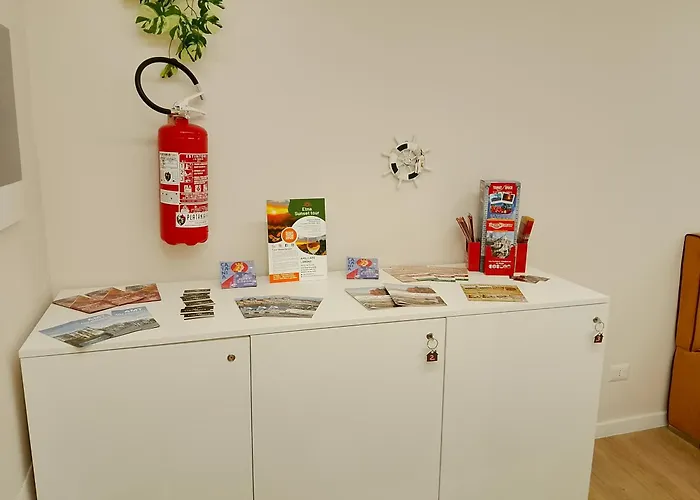 Elegante Matrimoniale Clemente House Centro 4* カターニア